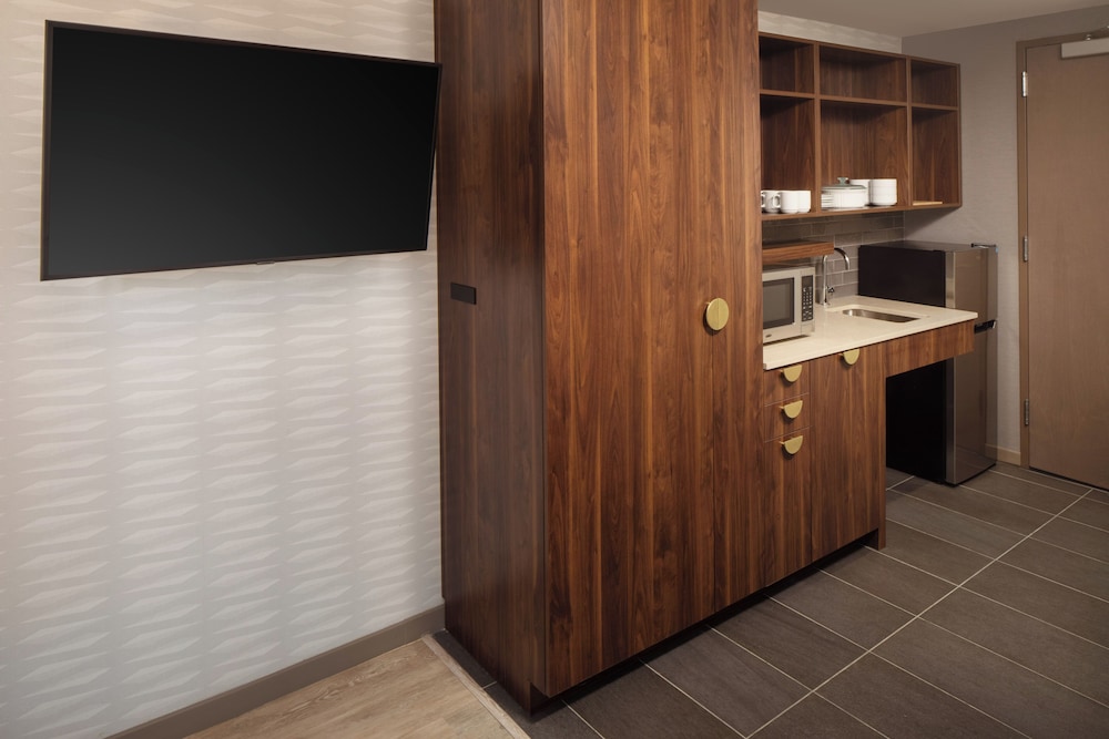 Home2 Suites By Hilton New York Times Square - photo 7
