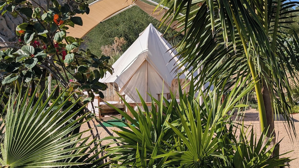 La Window Glamping - last minute hotel in Unknown City