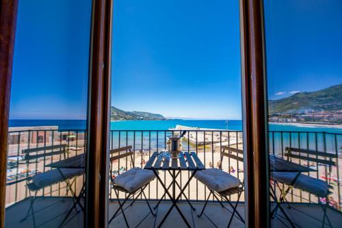 Casa sul mare — 4-Star Luxury Hotel in Cefalu, Italy