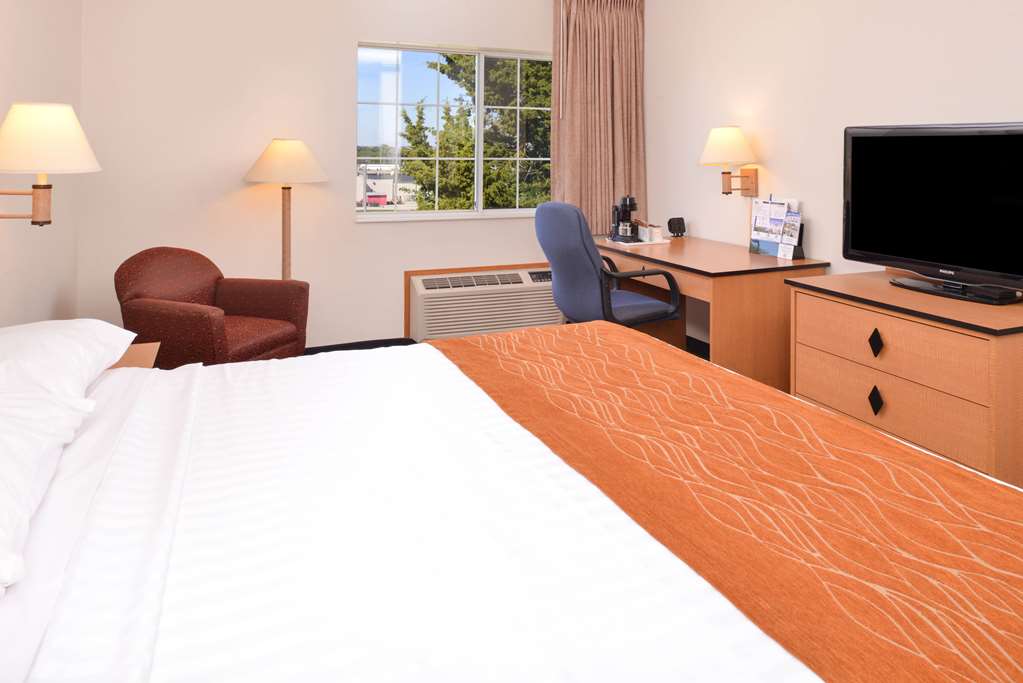 Americas Best Value Inn & Suites Atlantic - photo 6