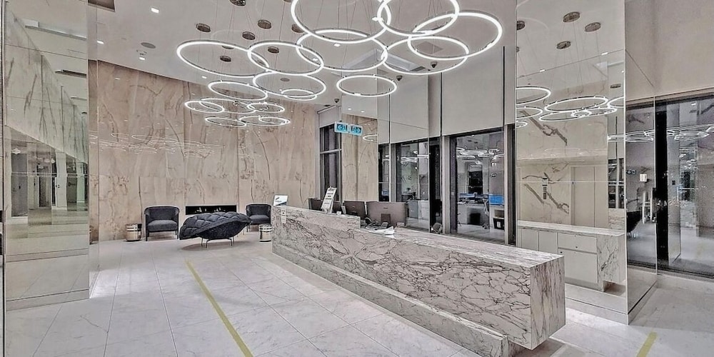 Toronto skyline suites — Toronto — photo 2