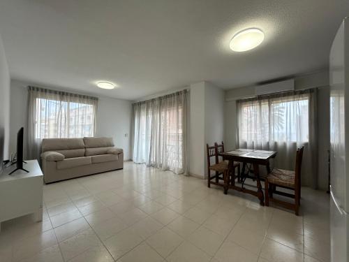 Piso Playa Los Locos - last minute hotel in Torrevieja