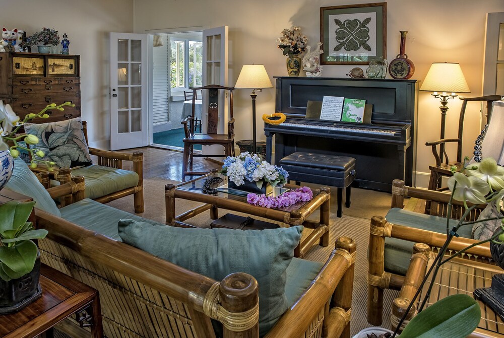 The Old Wailuku Inn at Ulupono - photo 4