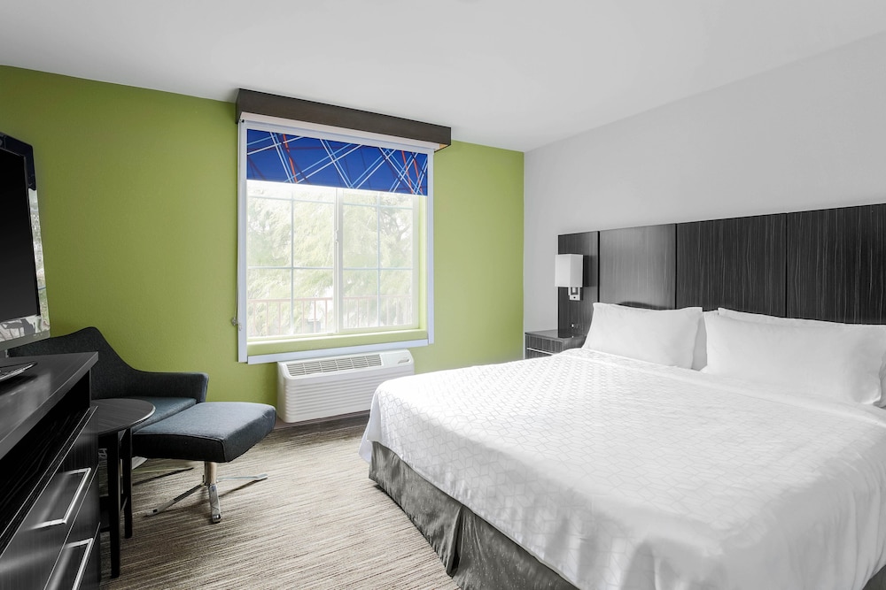 Holiday Inn Express Lancaster by IHG - photo 10