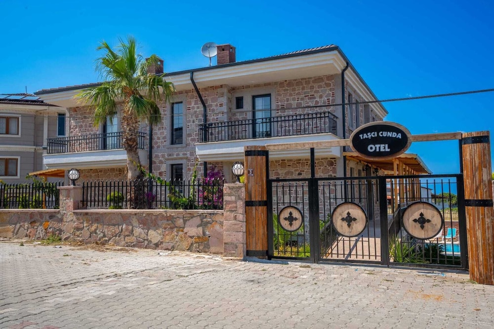 Cunda Tasci Otel in Ayvalik, Turkey