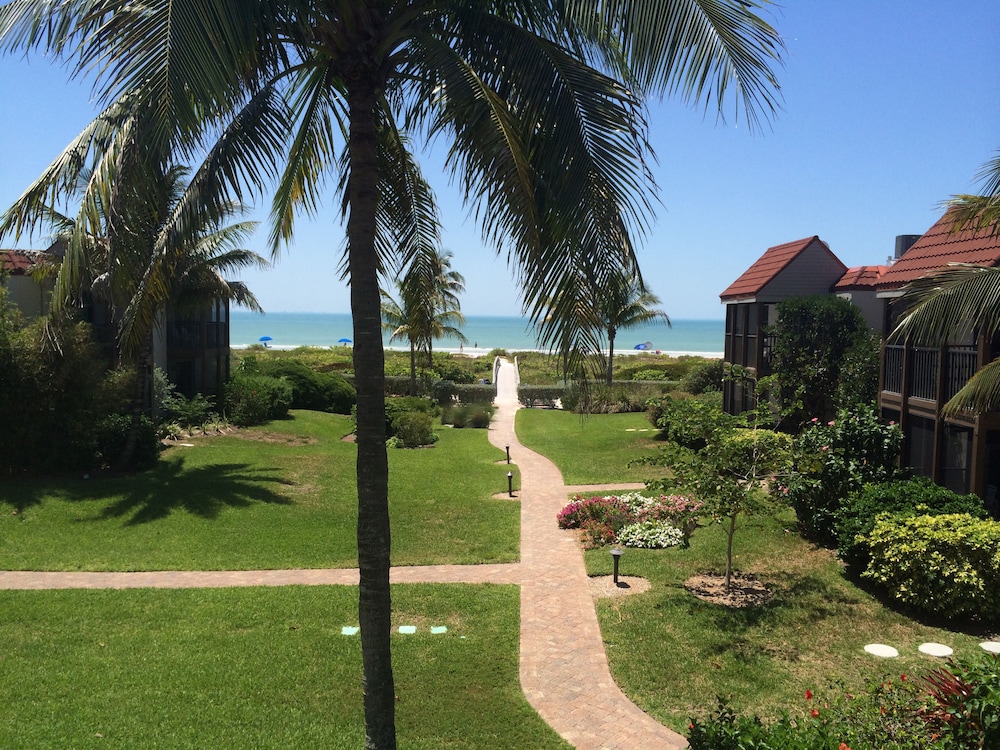 Sanibel Moorings Condo Resort - photo 28