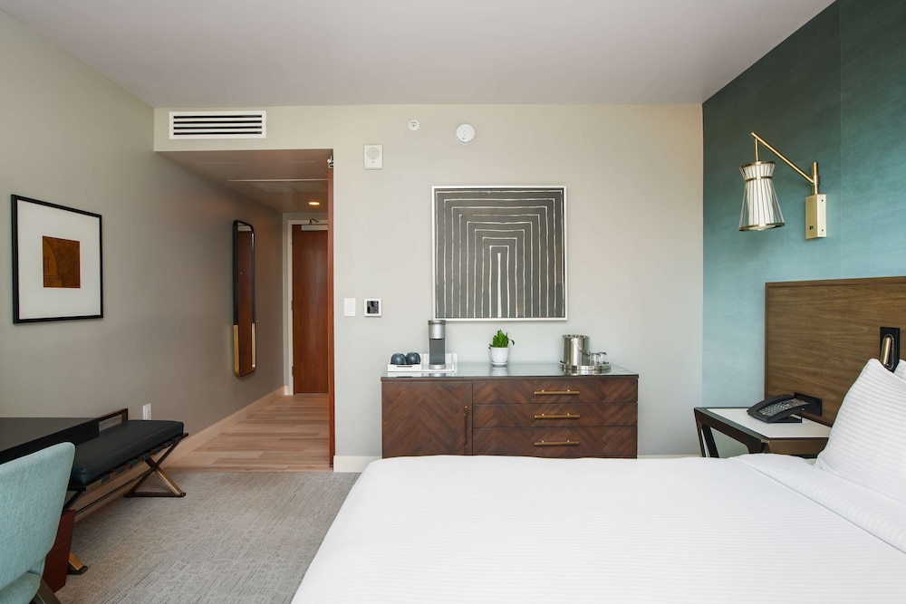 Carte Hotel San Diego Downtown Curio Collection by Hilton - photo 20