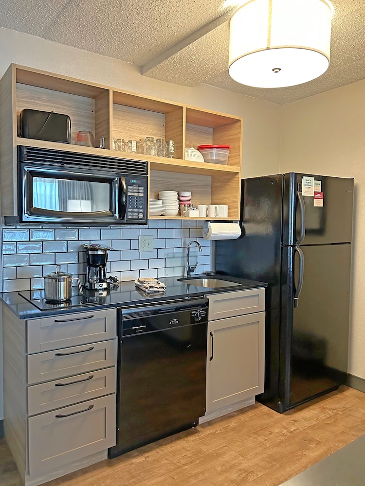 Candlewood Suites Indianapolis Downtown Medical District by IHG - photo 20