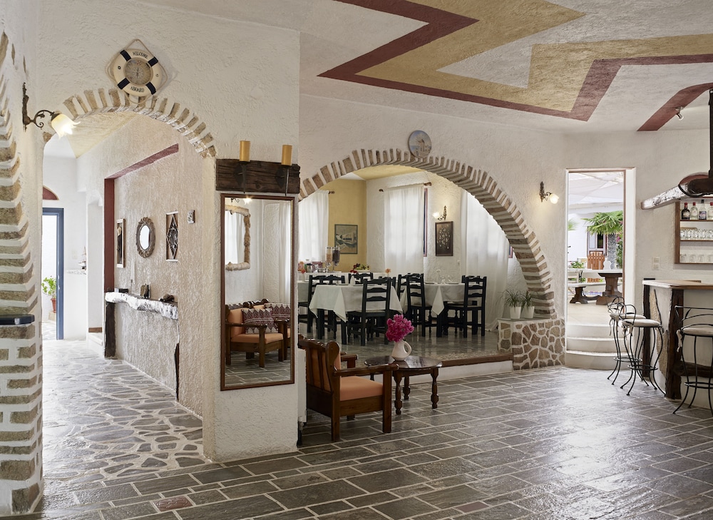Hotel Polikandia in Folegandros, Greece