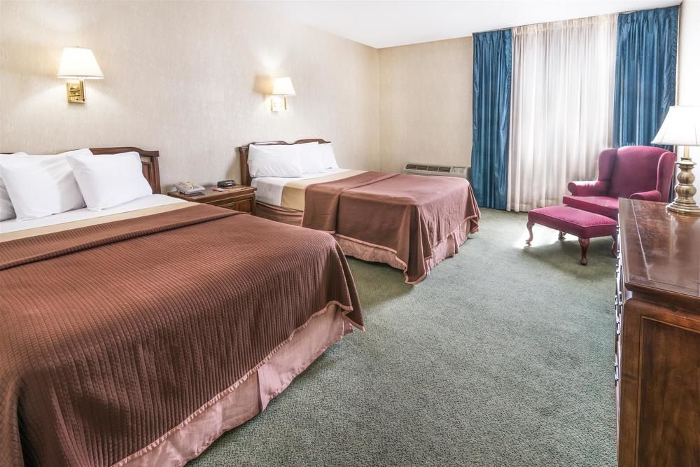 Howard Johnson Hotel Milford New Haven - photo 16