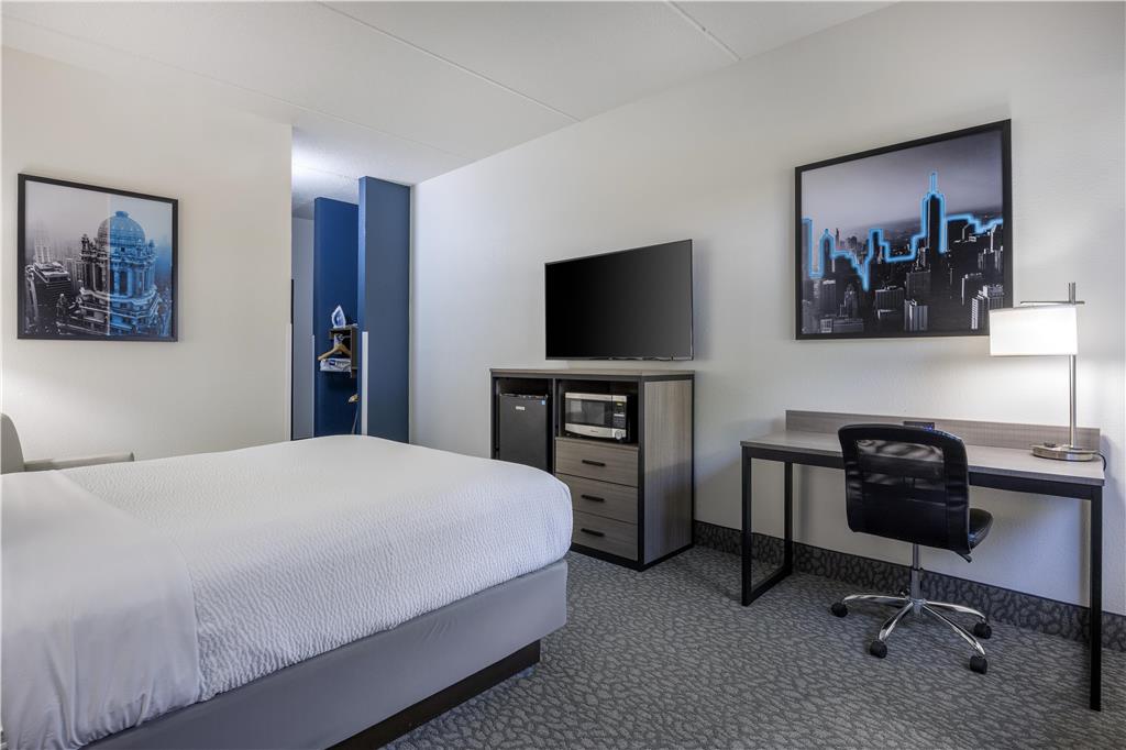 Best Western Bolingbrook Hotel - photo 30