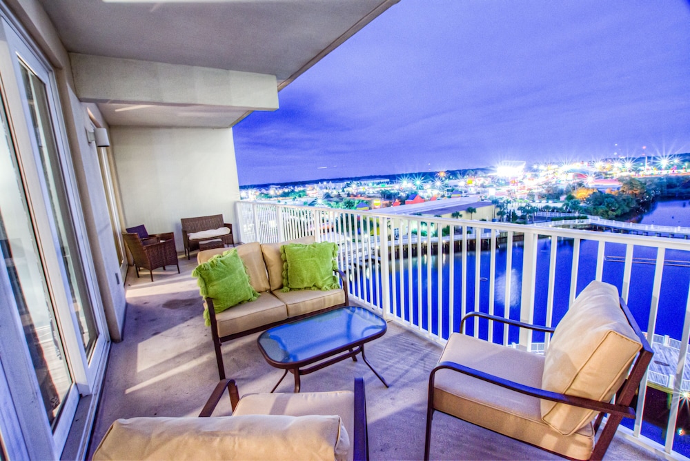 Laketown Wharf Resort by Aneliya's Rentals - photo 699