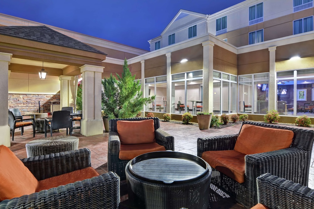 Hilton Garden Inn Fayettevile - photo 44