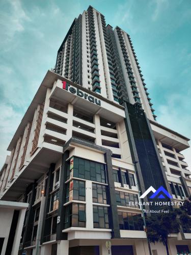 1 Tebrau By Elegant Johor Bahru — 4-Star Luxury Hotel in Johor Bahru, Malaysia