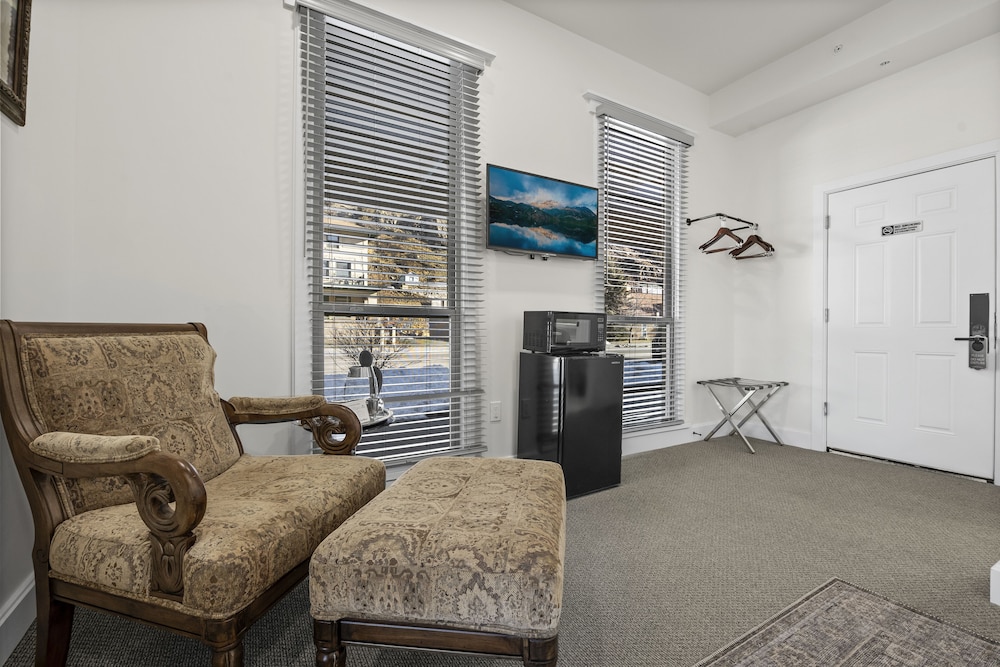 Club Hotel Colorado - photo 4