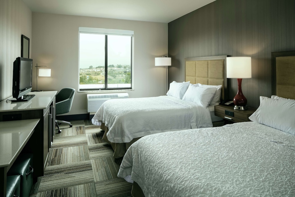 Hampton Inn & Suites Arroyo Grande Pismo Beach Area CA - photo 4