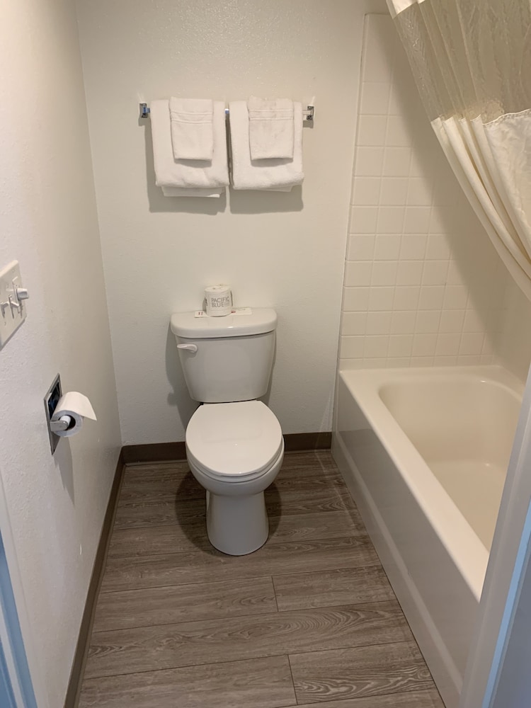 Travelodge by Wyndham Cedar City - photo 24
