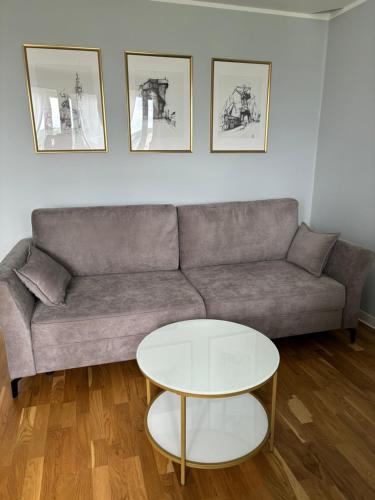 Apartament Street Art ZASPA wśród murali — 4-Star Luxury Hotel in Gdansk, Poland