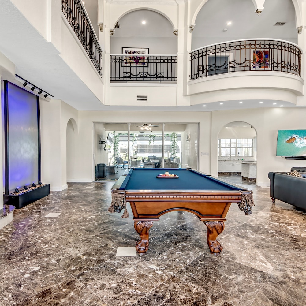 Golden Globe luxury on the canal with poolspa - photo 4