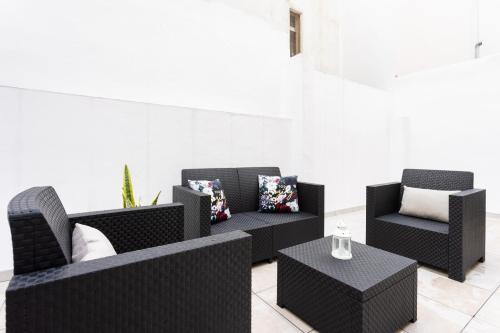 Trinidad Avenue Premium Apartment — 4-Star Luxury Hotel in La Laguna, Spain