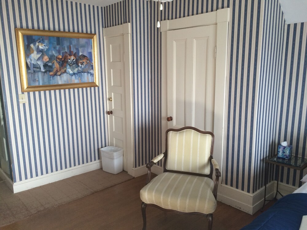 Harborview Inn - photo 7