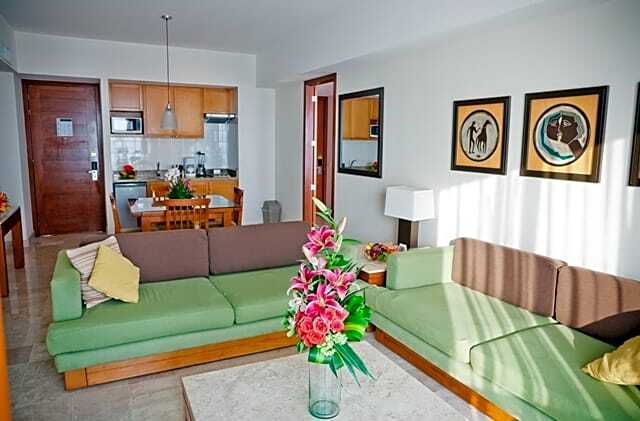 Mayan Palace Mazatlan — 4-Star Luxury Hotel in Mazatlan, Mexico