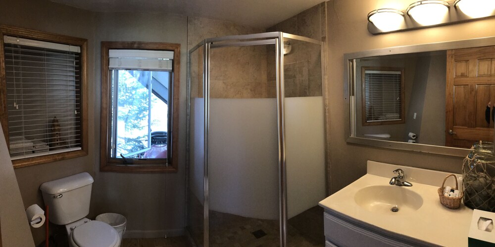 The Harbor Light Inn - photo 105
