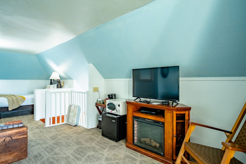 Gilbert Inn Seaside - photo 16