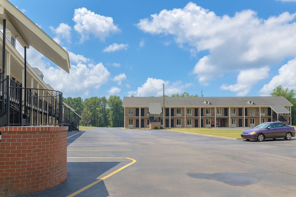 Days Inn by Wyndham Manning - photo 22