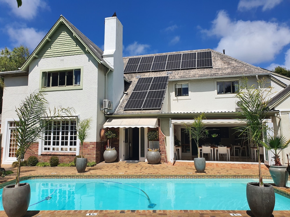 Wild Olive Guest House — 4-Star Luxury Hotel in Cape Town, South Africa