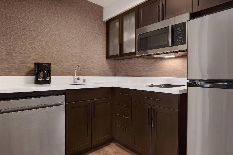 Residence Inn by Marriott Folsom Sacramento - photo 27