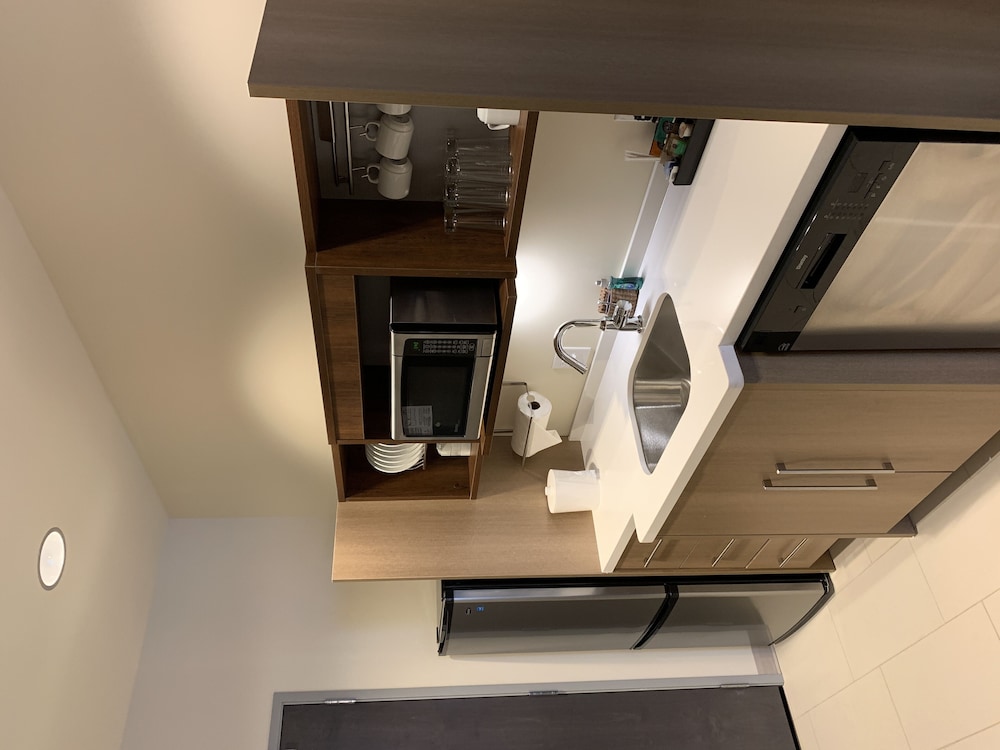 Home2 Suites by Hilton Charlotte Uptown NC - photo 26