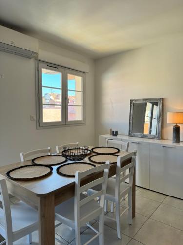 T3 Vue Sur Le Port in Ajaccio, France