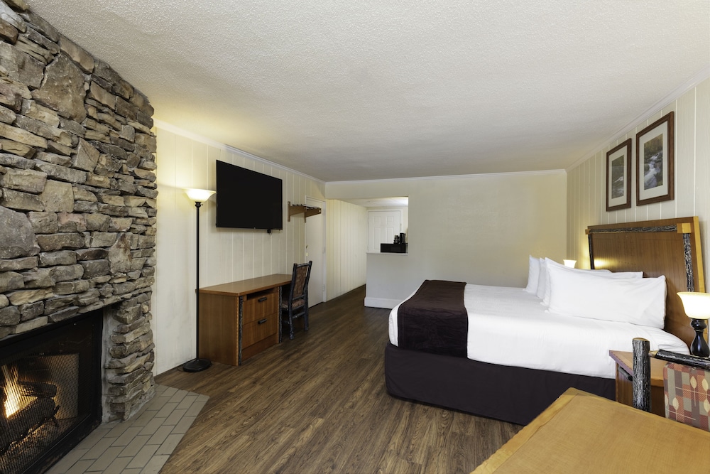 River Terrace Resort & Convention Center - photo 20