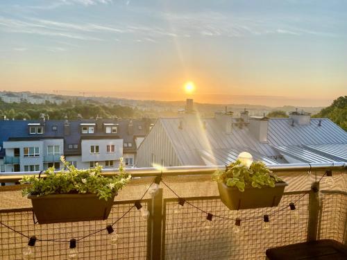 Apartament Nad Jarem Gdańsk Balcony Free Parking piękne tereny zielone i stawy — 4-Star Luxury Hotel in Gdansk, Poland