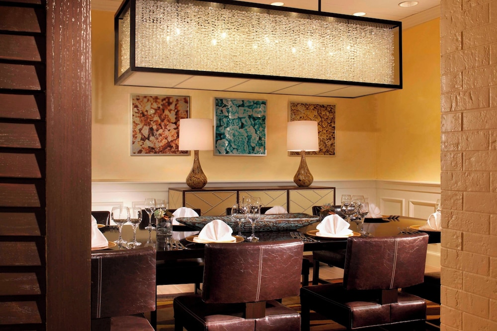 Houston Marriott Sugar Land - photo 42