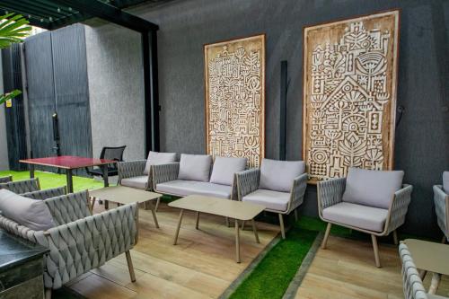 Skyline Haven 1BR Kilimani Pool Gym Sauna