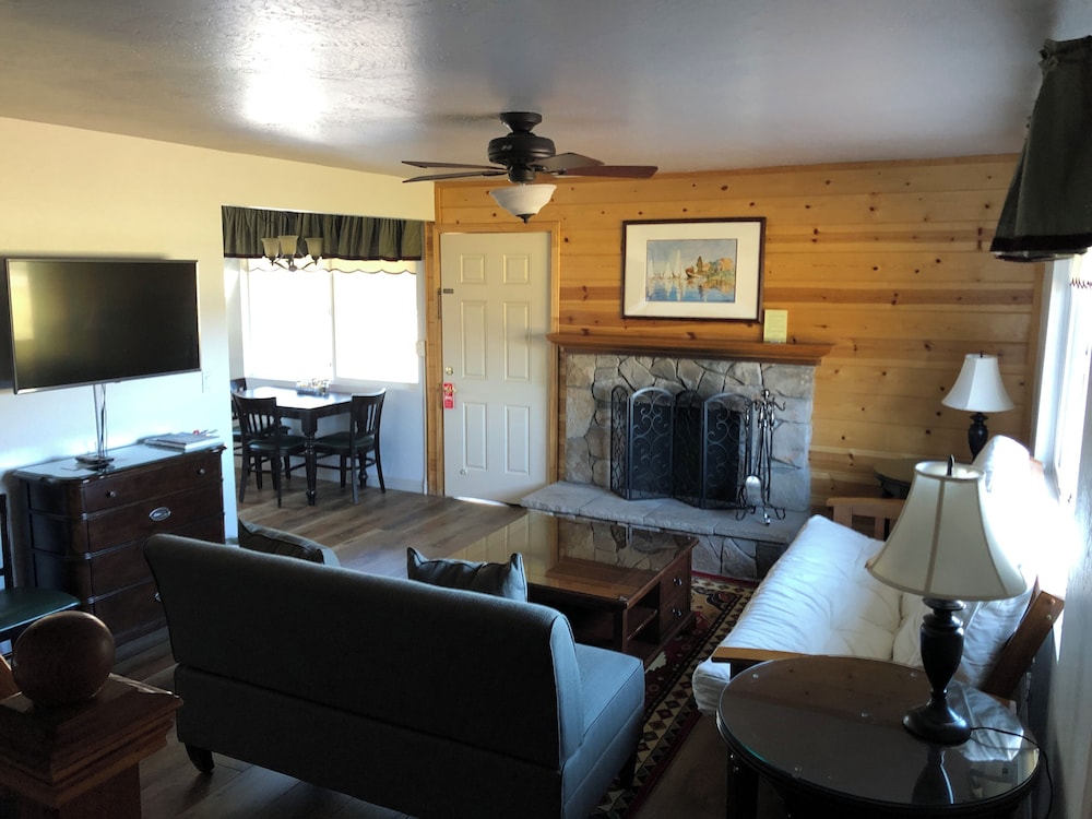 Bay Meadows Resort - photo 45
