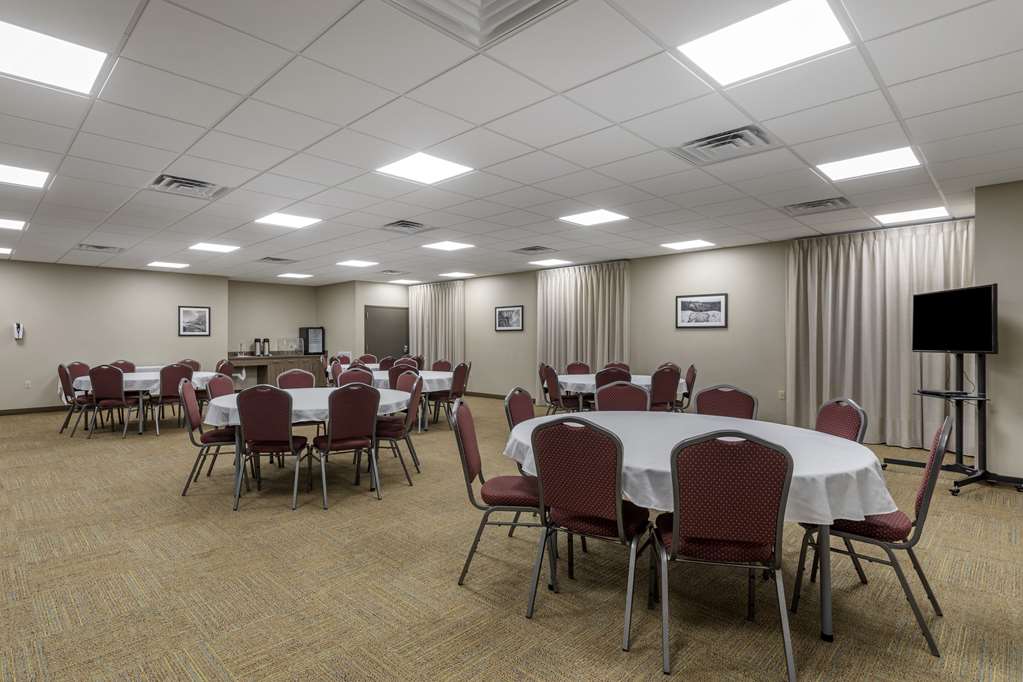 MainStay Suites Bowling Green North - photo 23