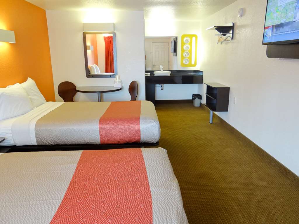 Motel 6 Erie PA - photo 24
