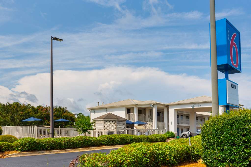 Motel 6 Albany GA - photo 4