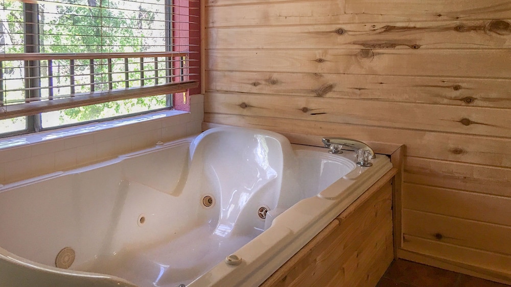 Upper Canyon Inn & Cabins - photo 137