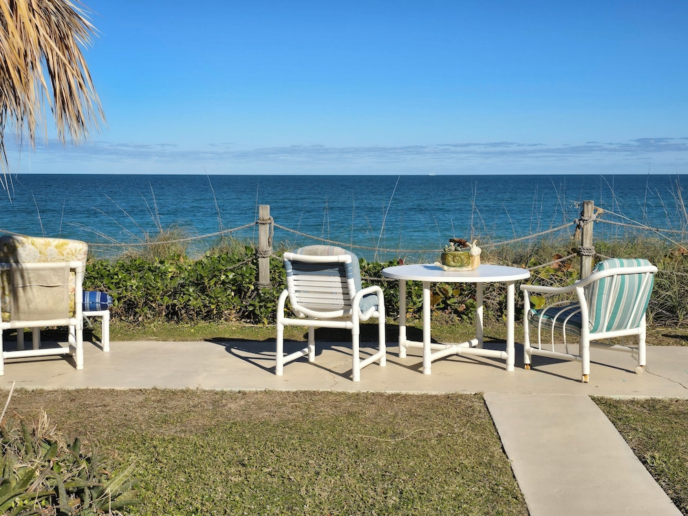 Sea Scape Oceanfront Motel - photo 34