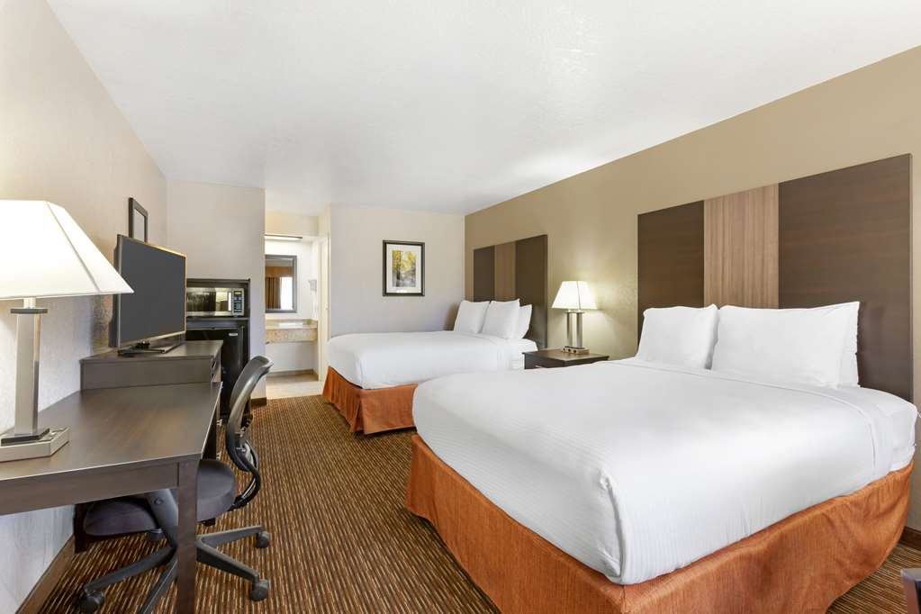 Best Western Sawmill Inn - photo 12