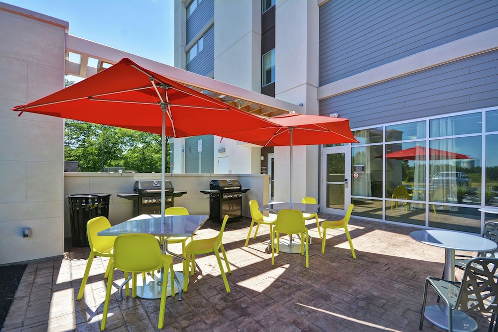 Home2 Suites by Hilton Queensbury Lake George - photo 47