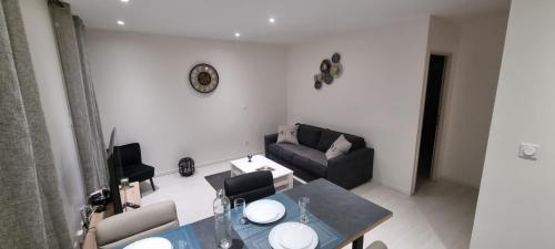 La Dolce Vita — hotel in Oyonnax