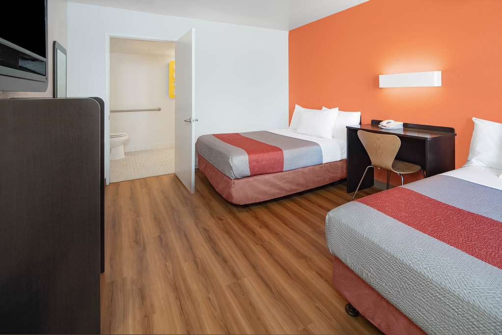 Motel 6 Thousand Oaks CA - photo 14