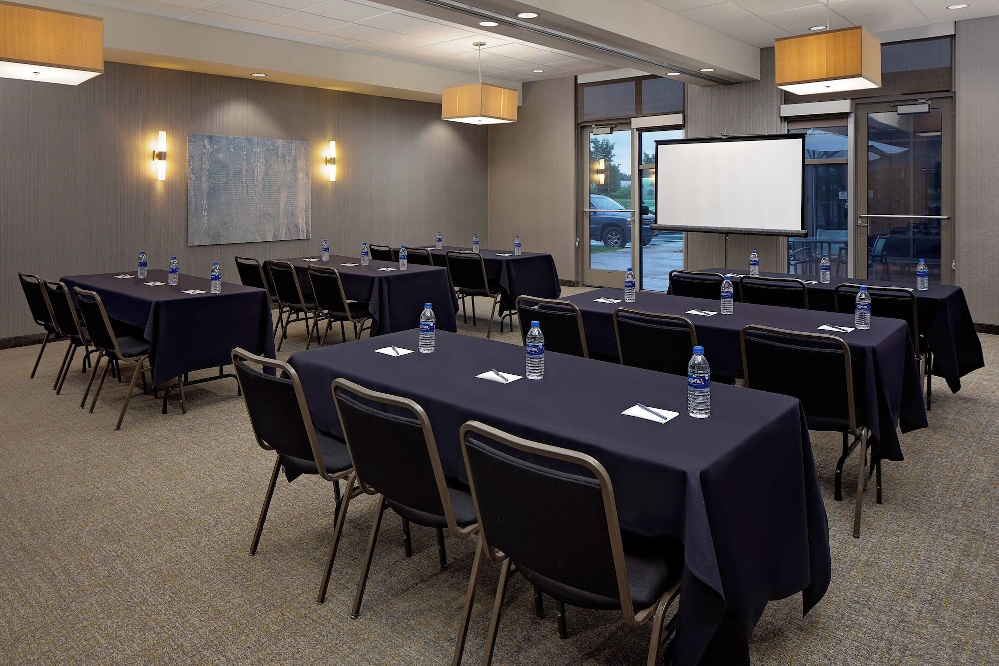 SpringHill Suites Green Bay - photo 17