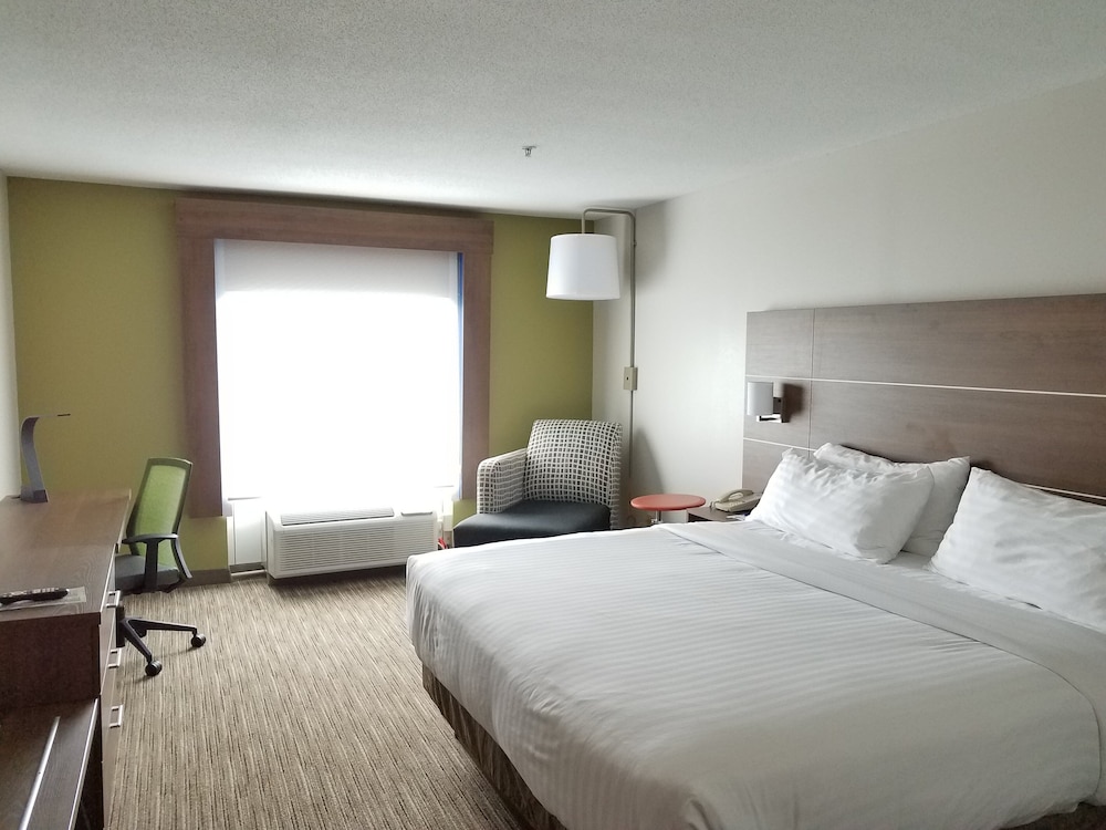 Holiday Inn Express & Suites Lenoir Cty by IHG - photo 20