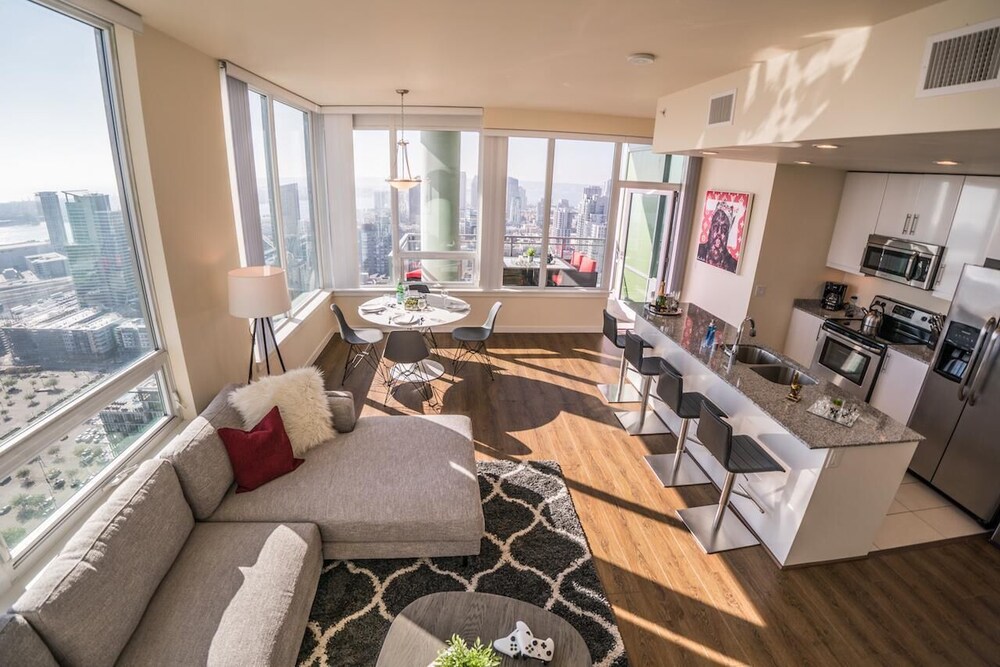 Ocean View IV by AvantStay High Rise in DT w City & Ocean Views - photo 12
